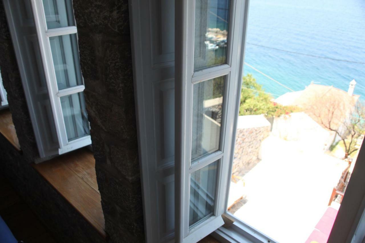 Alkioni Stone House Villa Hydra  Exteriör bild