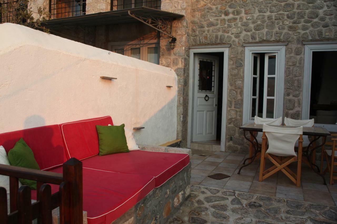 Alkioni Stone House Villa Hydra  Exteriör bild