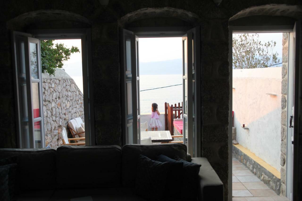 Alkioni Stone House Villa Hydra  Exteriör bild