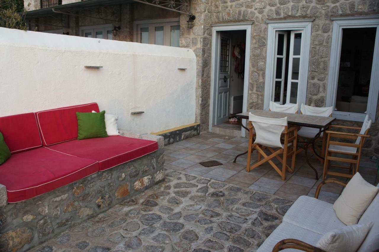 Alkioni Stone House Villa Hydra  Exteriör bild