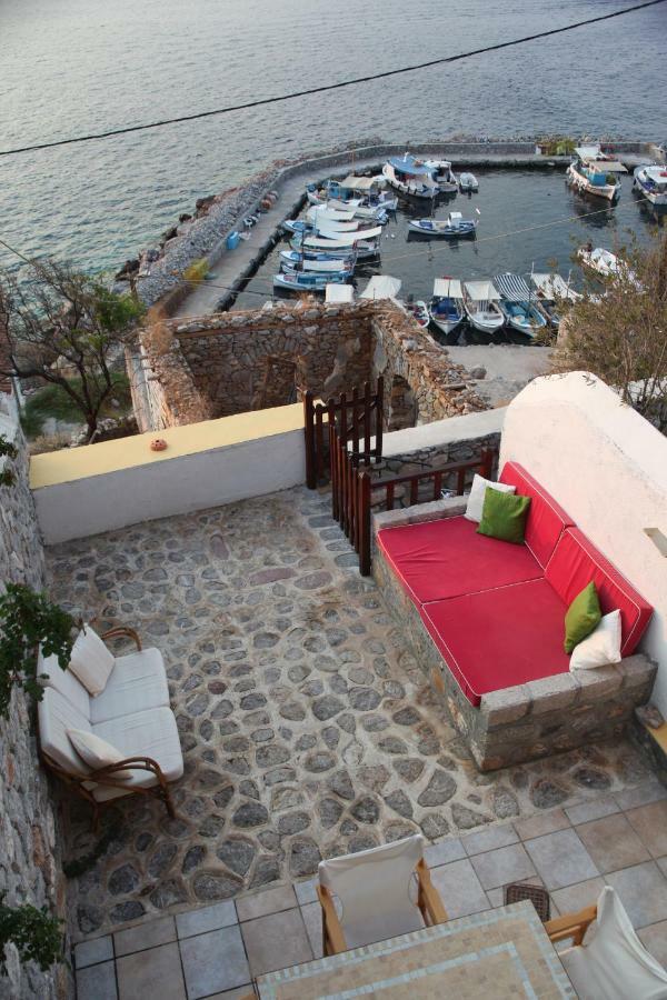 Alkioni Stone House Villa Hydra  Exteriör bild